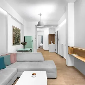 Flaneur, Nilie Hospitality Mgmt Apartment