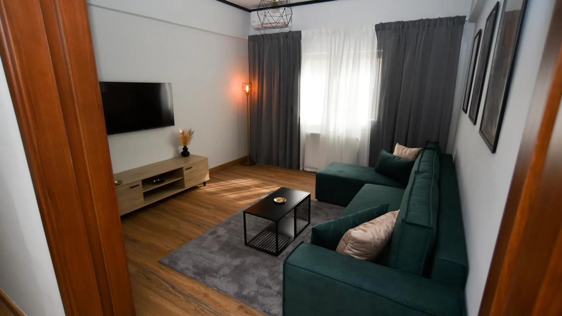 Appartement Black And White Suites 2 Thessalonique